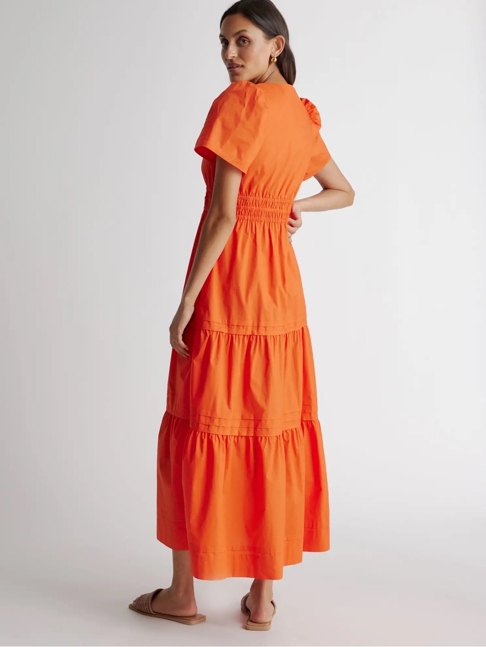 Quince Organic Poplin Cotton Tiered Maxi Dress in Vermilion Red Small Resort - Picture 3 of 14